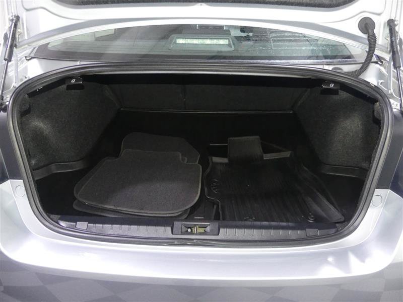 Used 2018 Subaru Legacy 2.5i Premium w/ Eyesight & BSD & Rcta & HBA AWD/4WD image 9