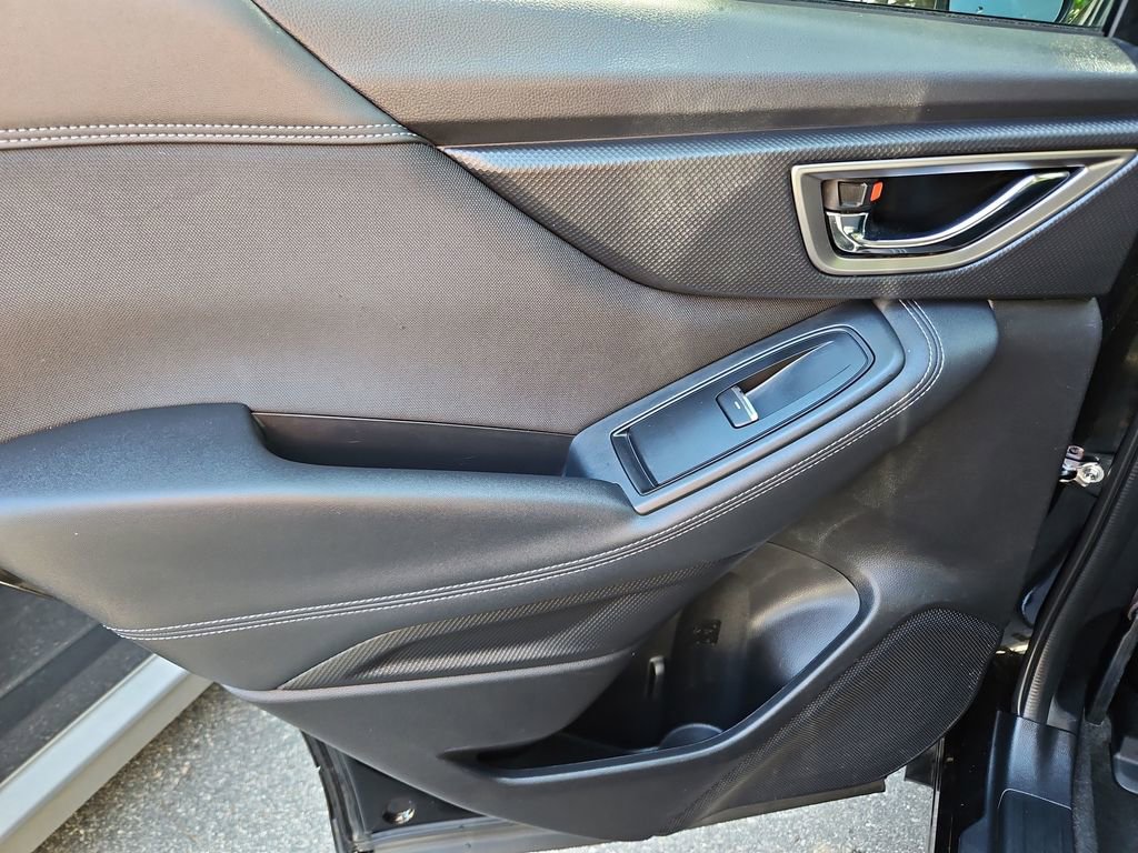 Used 2020 Subaru Forester Premium AWD/4WD image 31