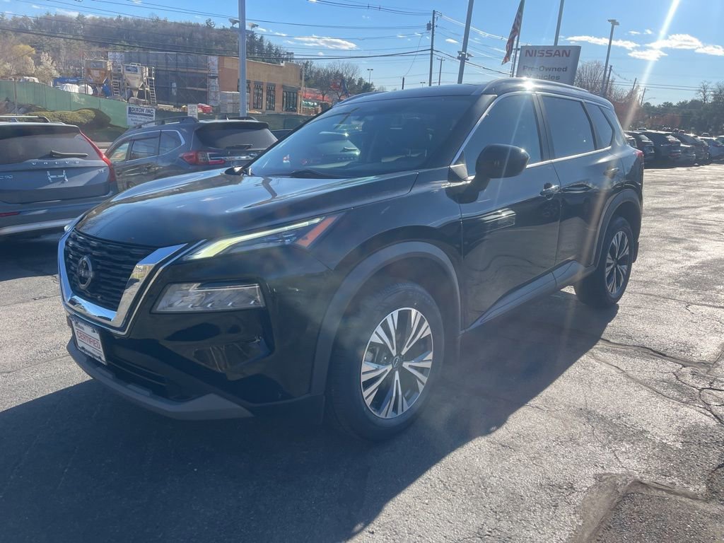 Certified 2023 Nissan Rogue SV w/ SV Premium B Package AWD/4WD image 3