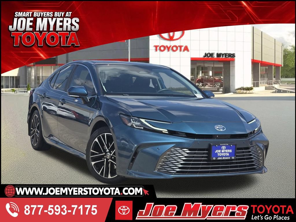 Used 2025 Toyota Camry XLE w/ Premium Plus Package