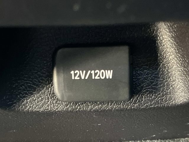 Used 2016 Toyota Avalon XLE Premium image 18