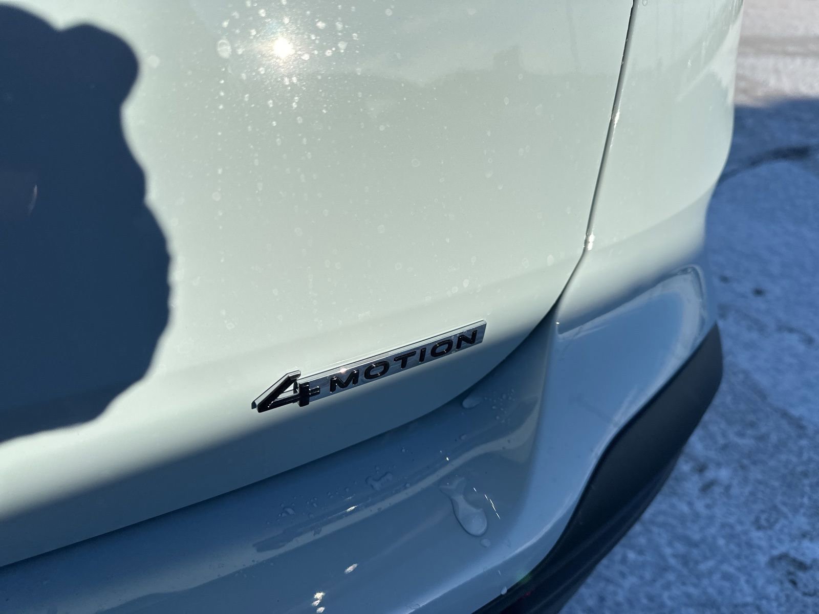 New 2026 Volkswagen Taos SE image 16