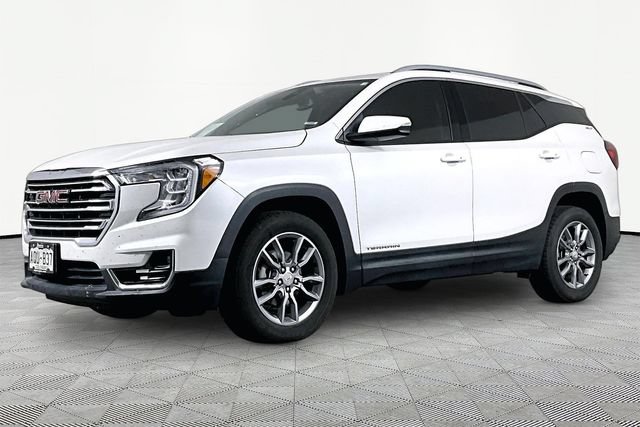 Used 2022 GMC Terrain SLT w/ Infotainment Package II AWD/4WD image 1