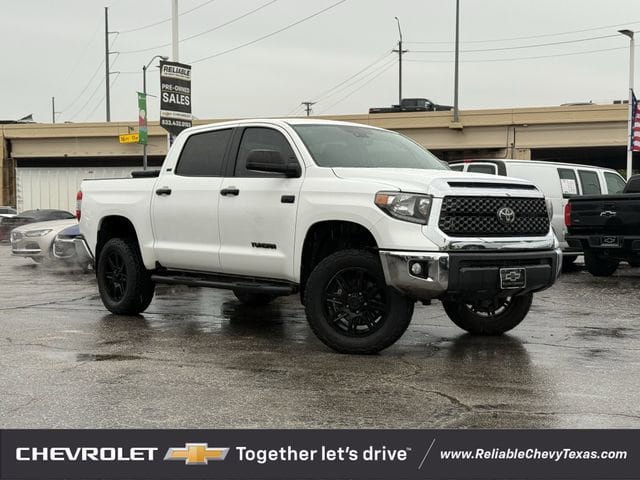Used 2020 Toyota Tundra SR5 w/ SR5 Leather Package AWD/4WD image 2