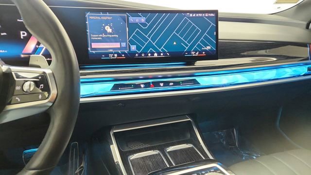 Used 2024 BMW 740i xDrive w/ Premium Package image 48
