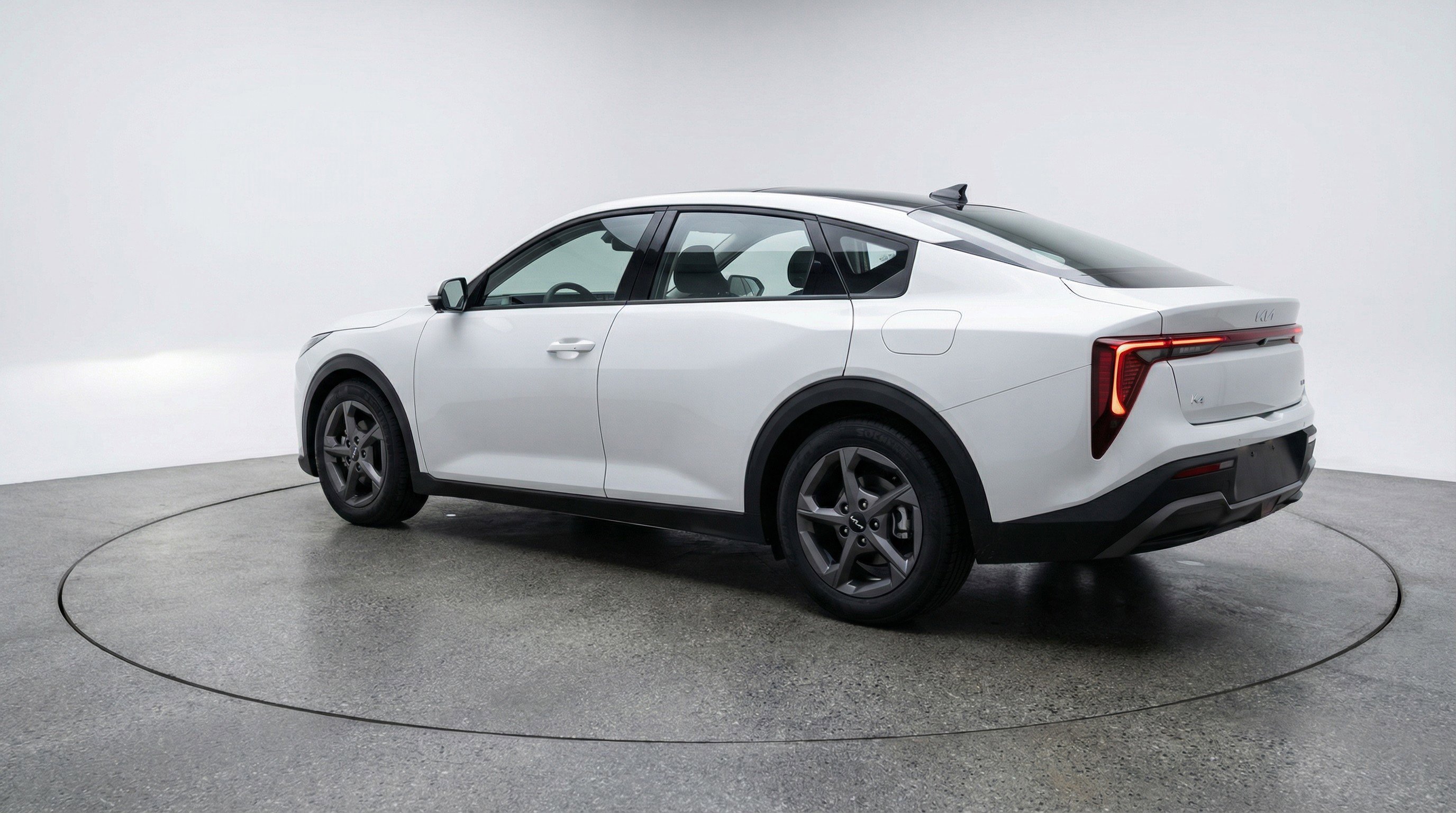 Used 2025 Kia K4 FWD image 6