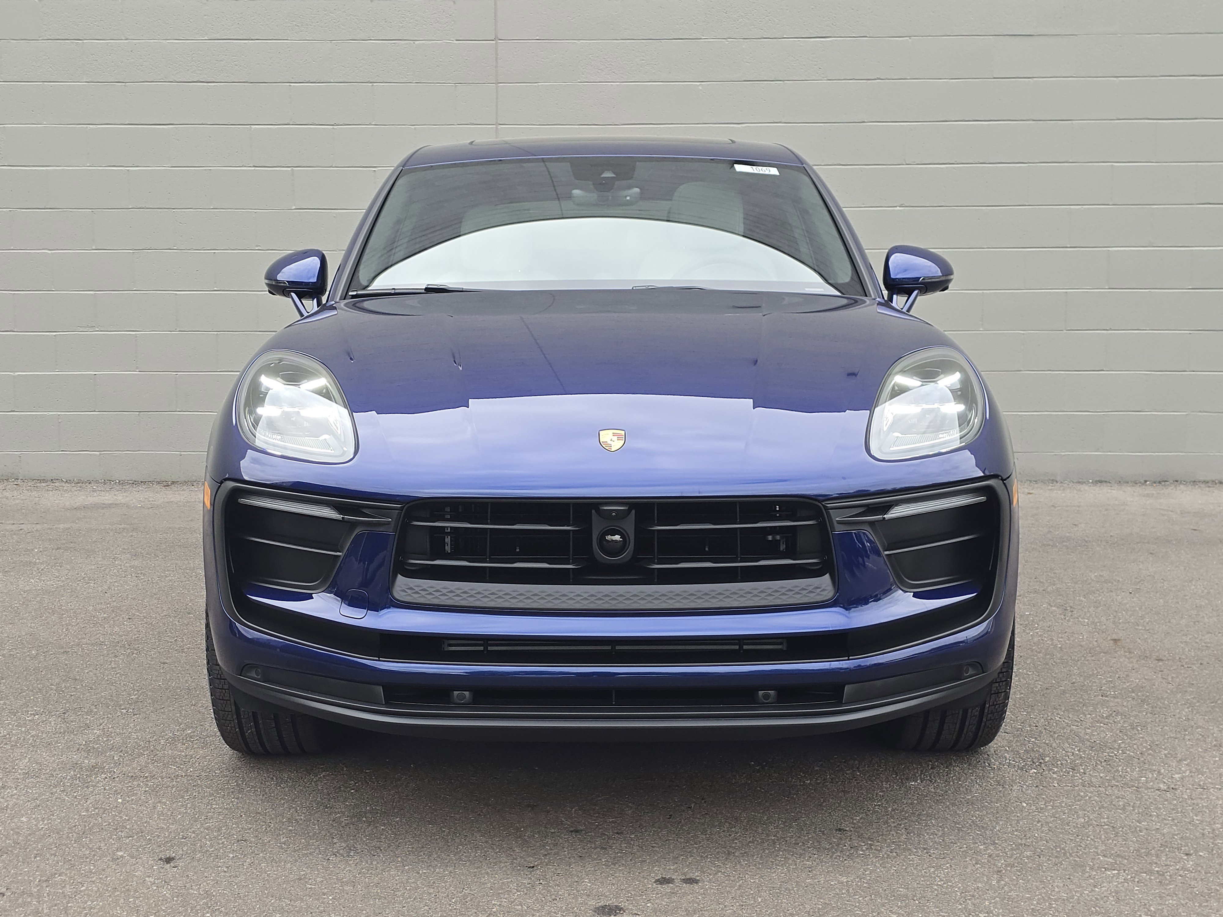New 2026 Porsche Macan image 6