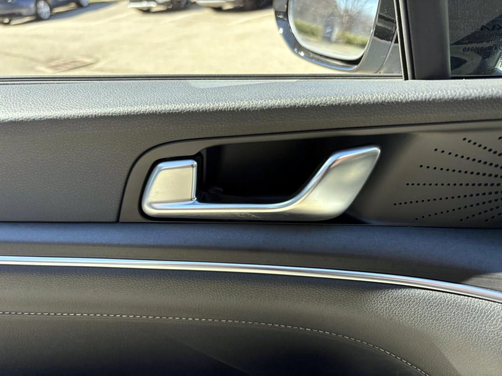 Used 2025 Kia K5 GT-Line w/ GT-Line Premium Package image 12