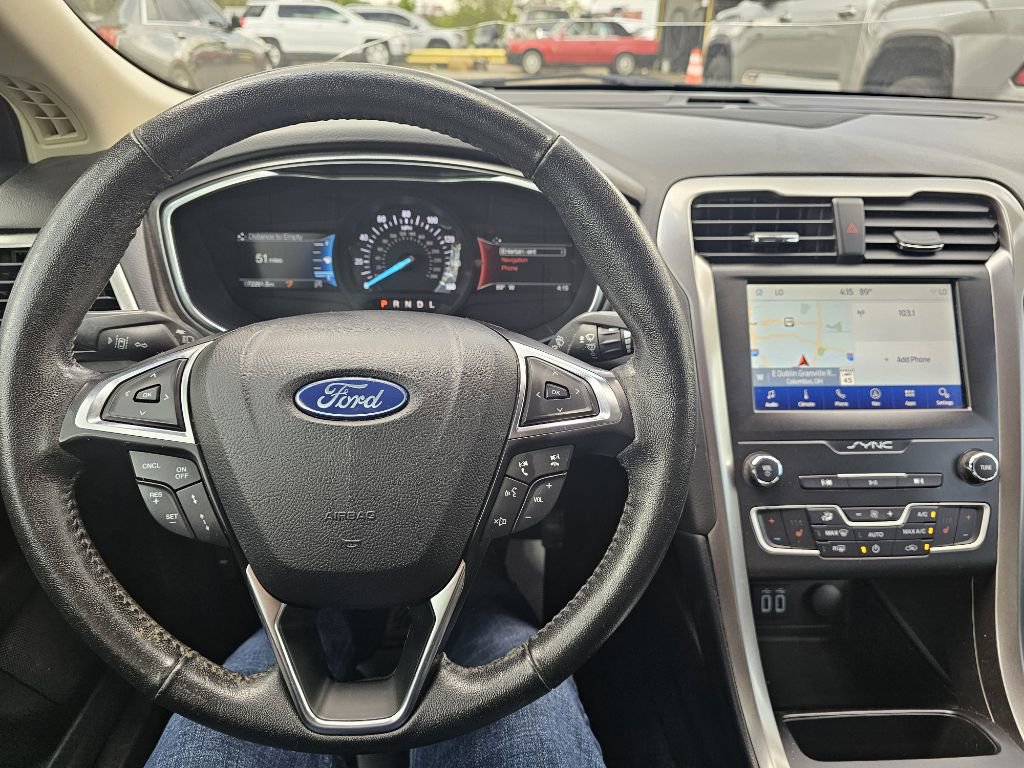 Used 2020 Ford Fusion SEL FWD image 20