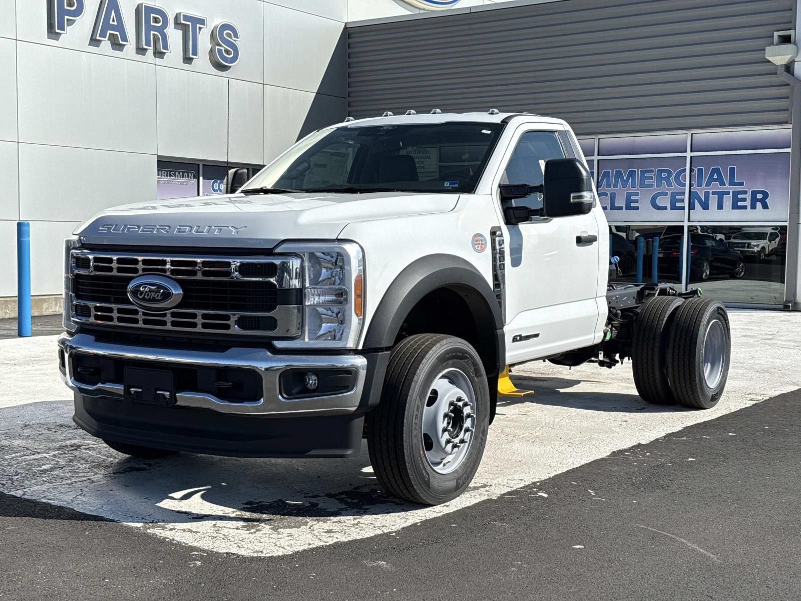 New 2026 Ford F600 4x4 Regular Cab Super Duty w/ XLT Value Package image 7