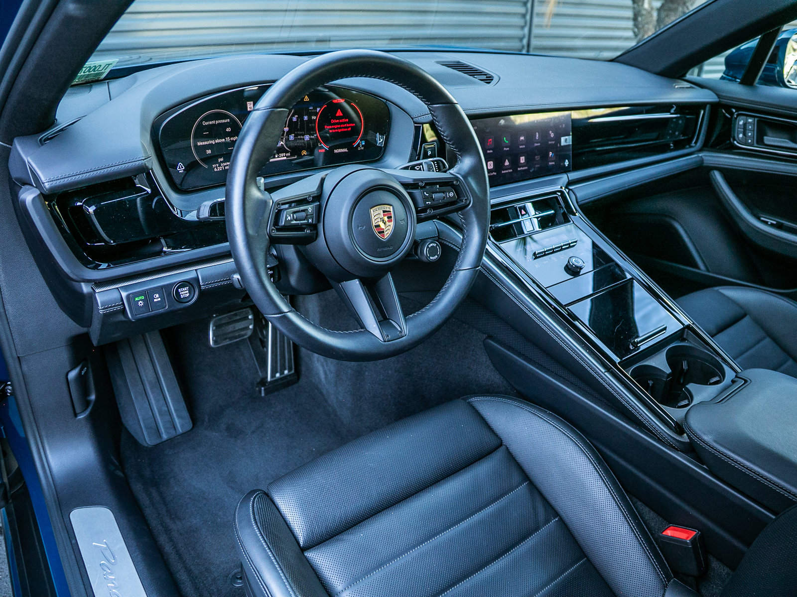 Certified 2026 Porsche Panamera image 4