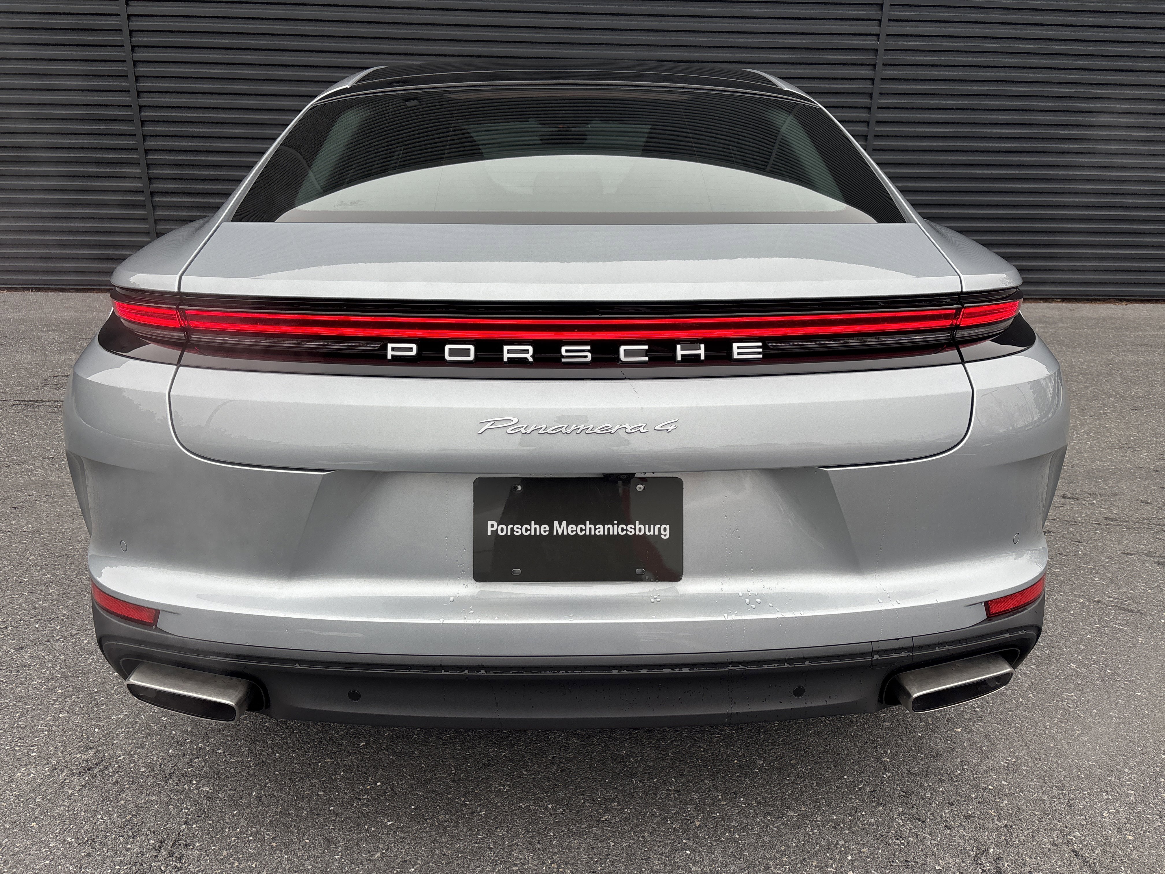 New 2026 Porsche Panamera image 4