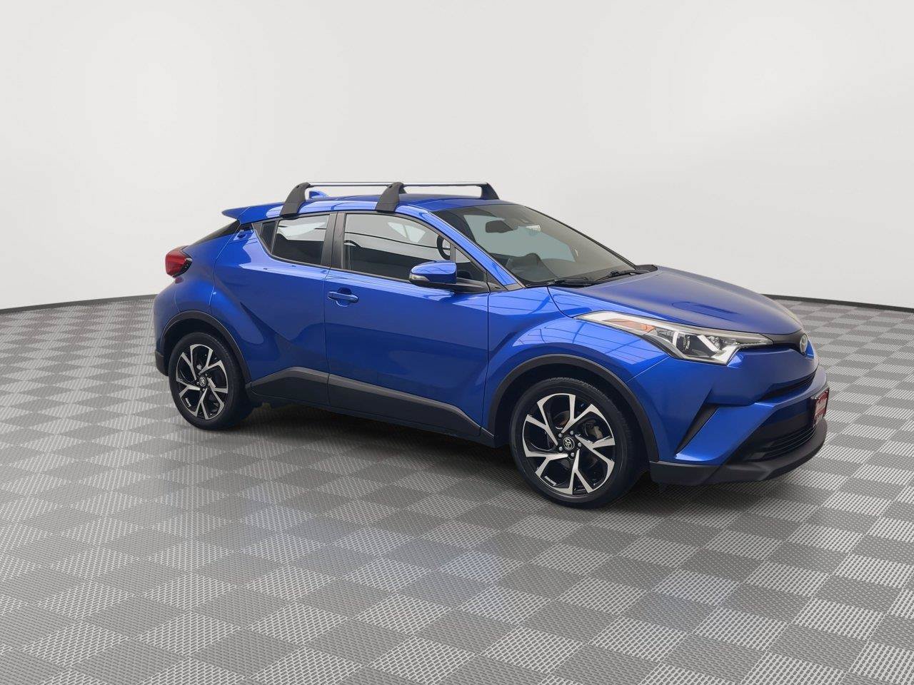 Used 2019 Toyota C-HR XLE FWD image 33