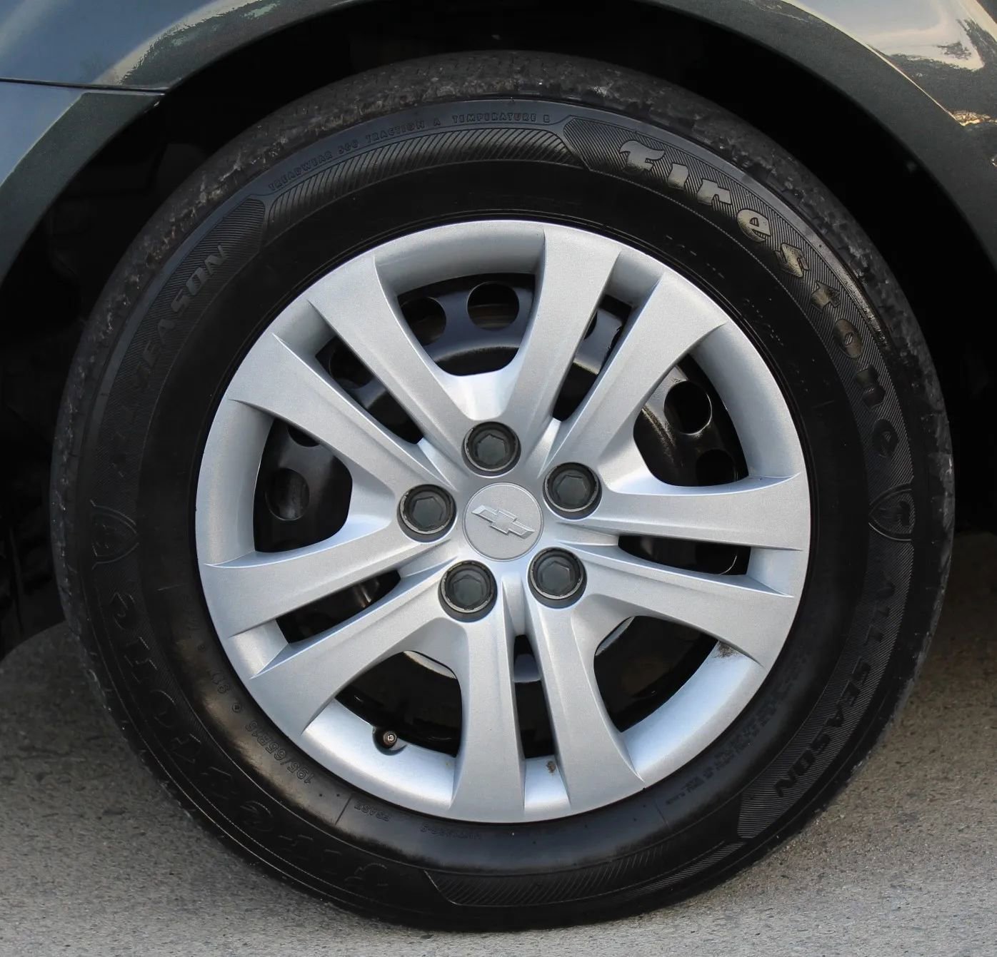 Used 2020 Chevrolet Sonic LT image 9