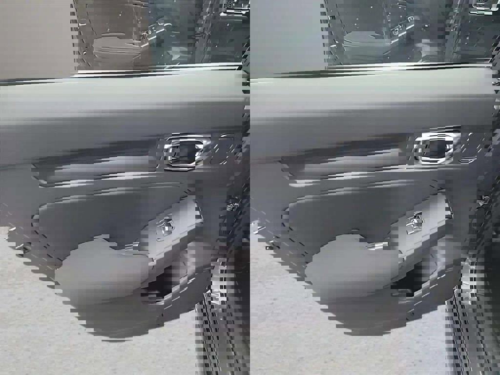 Used 2024 Honda Civic Sport image 17