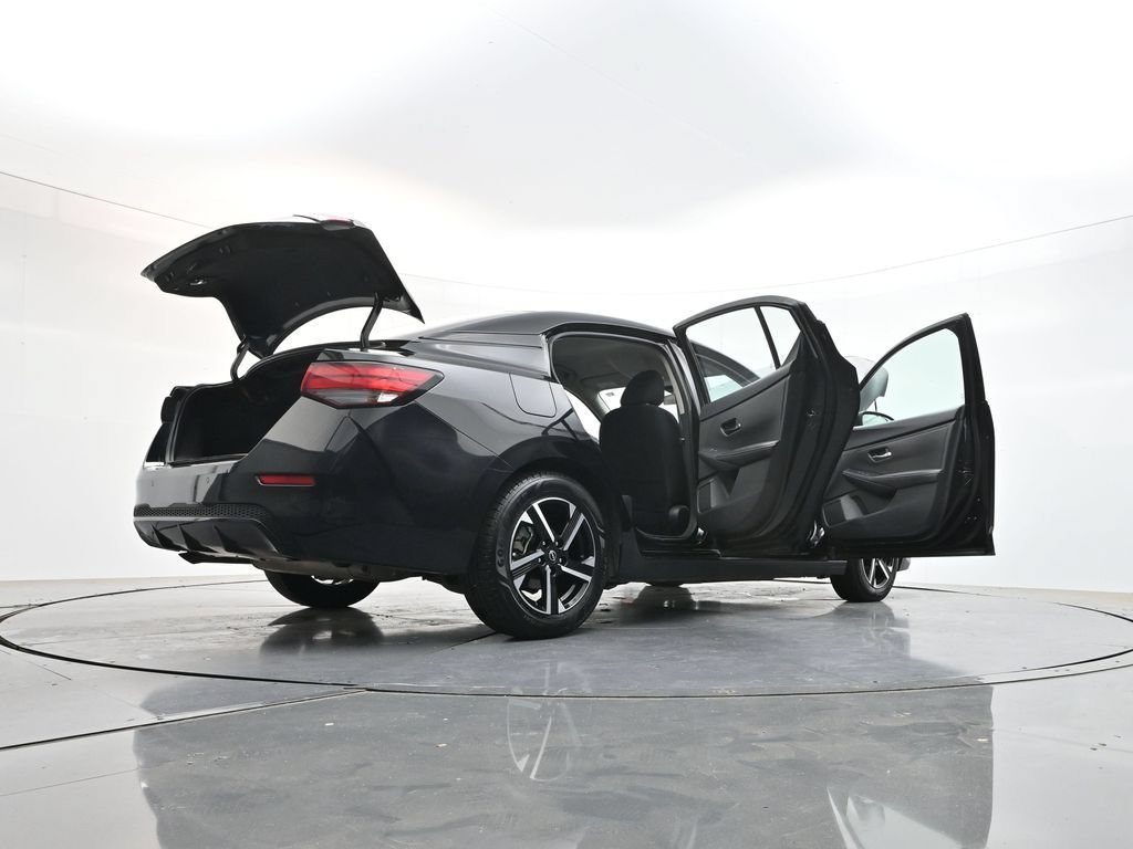 Used 2024 Nissan Sentra SV FWD image 46