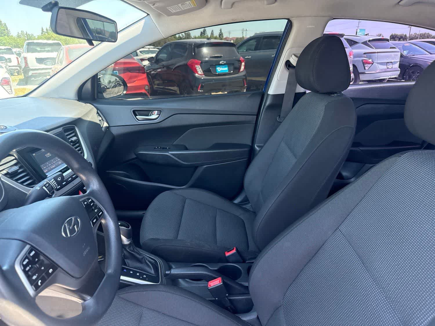Used 2021 Hyundai Accent SE FWD image 17