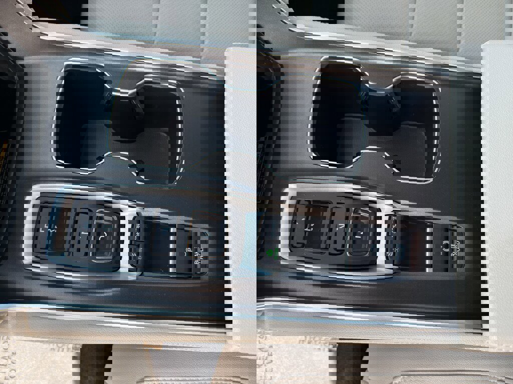 Used 2022 Honda Accord Touring image 16