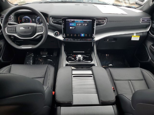 New 2026 Jeep Grand Wagoneer Limited AWD/4WD image 18