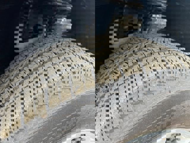 New 2025 Jeep Grand Cherokee L Laredo image 24