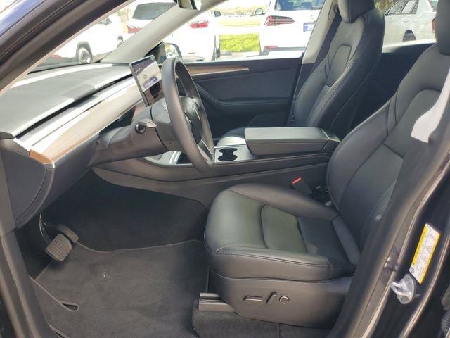 Used 2024 Tesla Model Y Long Range image 14