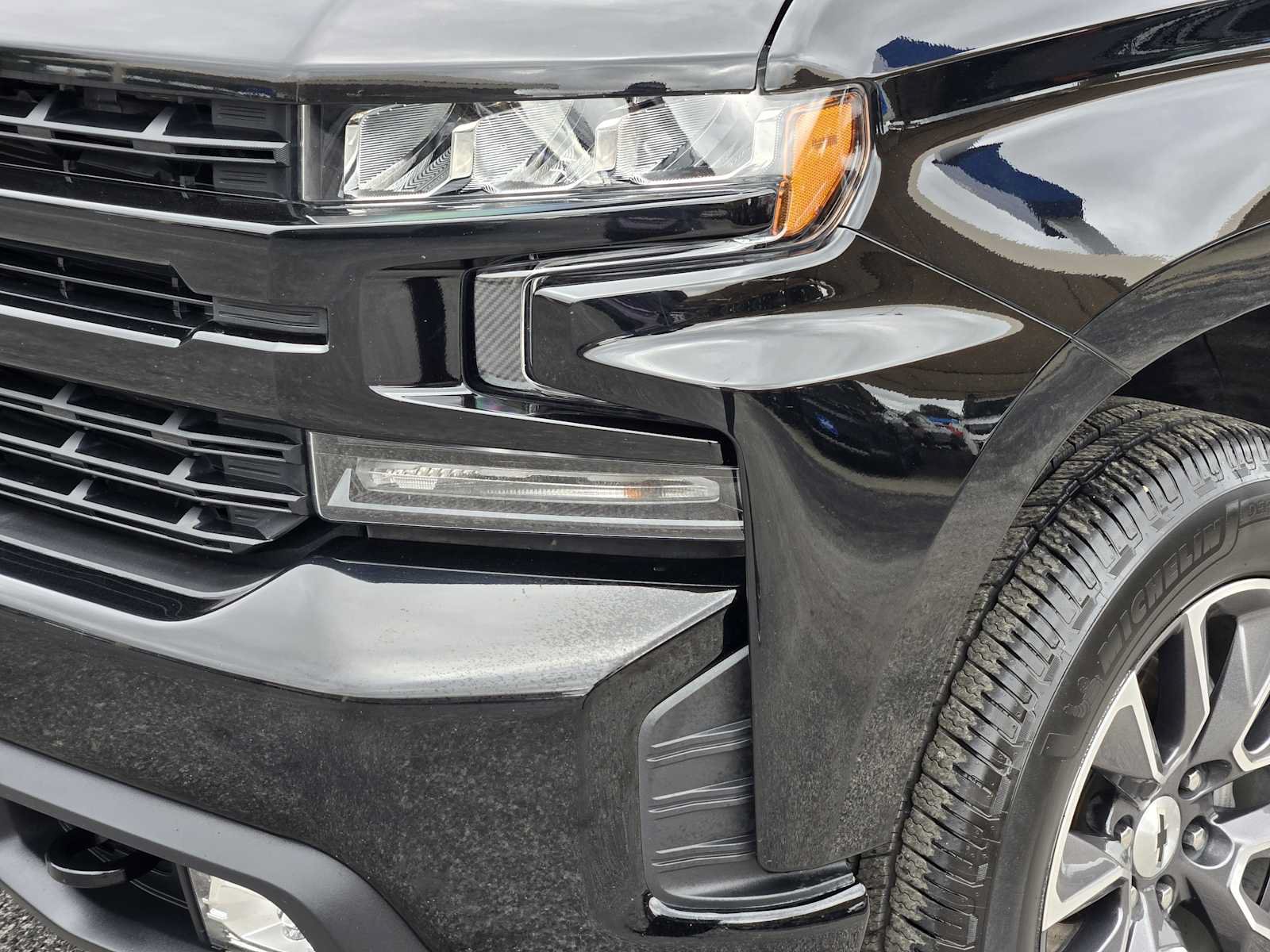 Certified 2020 Chevrolet Silverado 1500 RST w/ Texas Edition AWD/4WD image 9