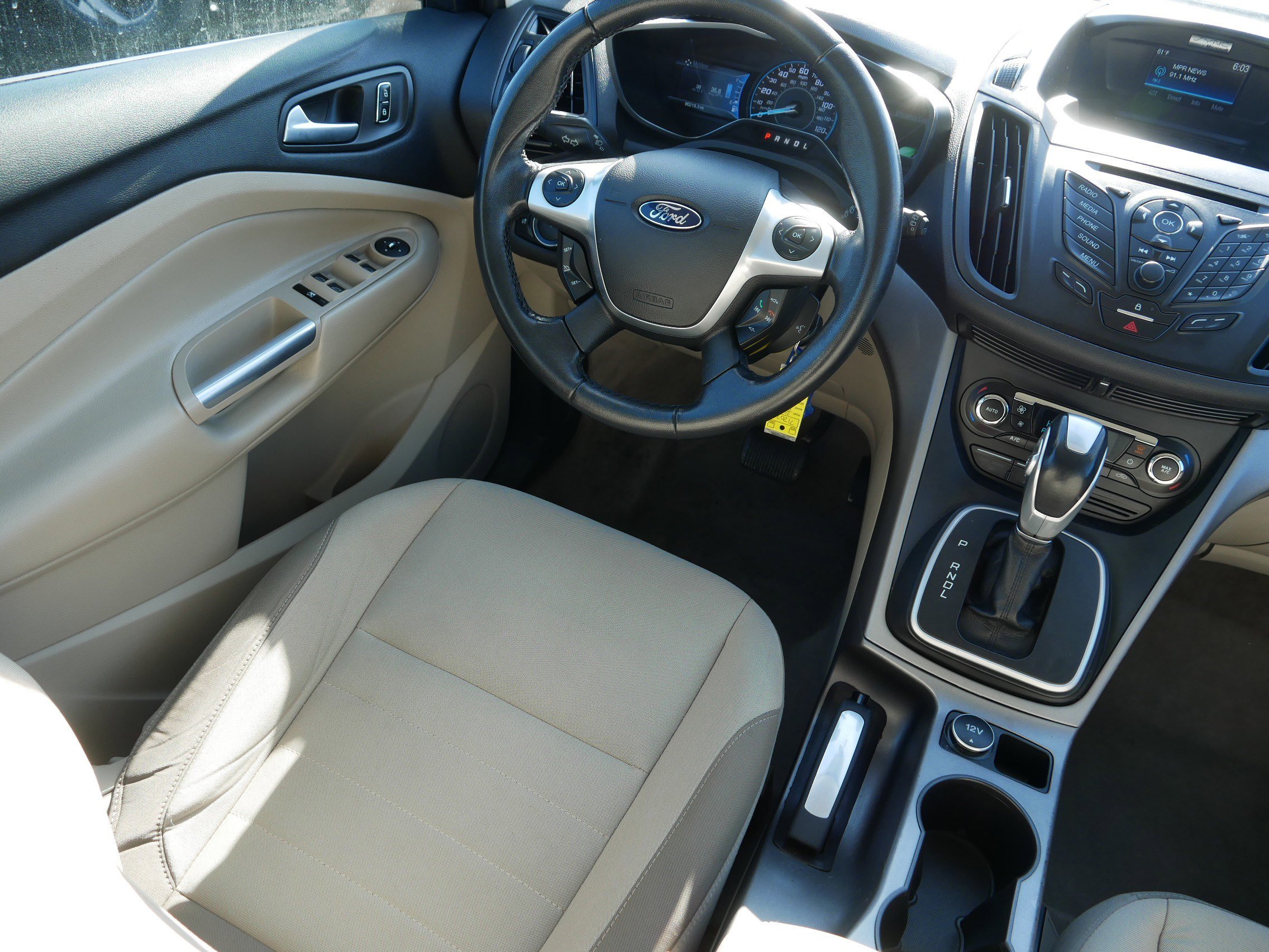 Used 2014 Ford C-MAX SE image 9