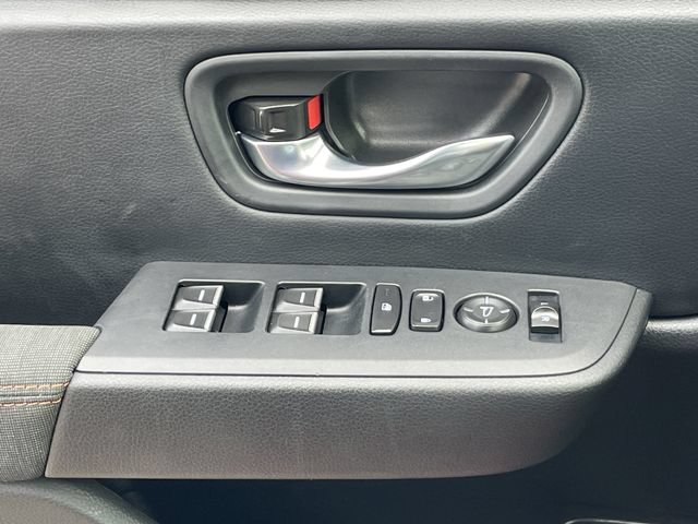Used 2025 Honda Pilot Sport image 23