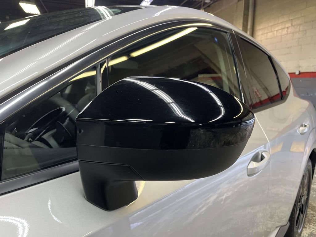 Certified 2025 Nissan Murano SV image 11