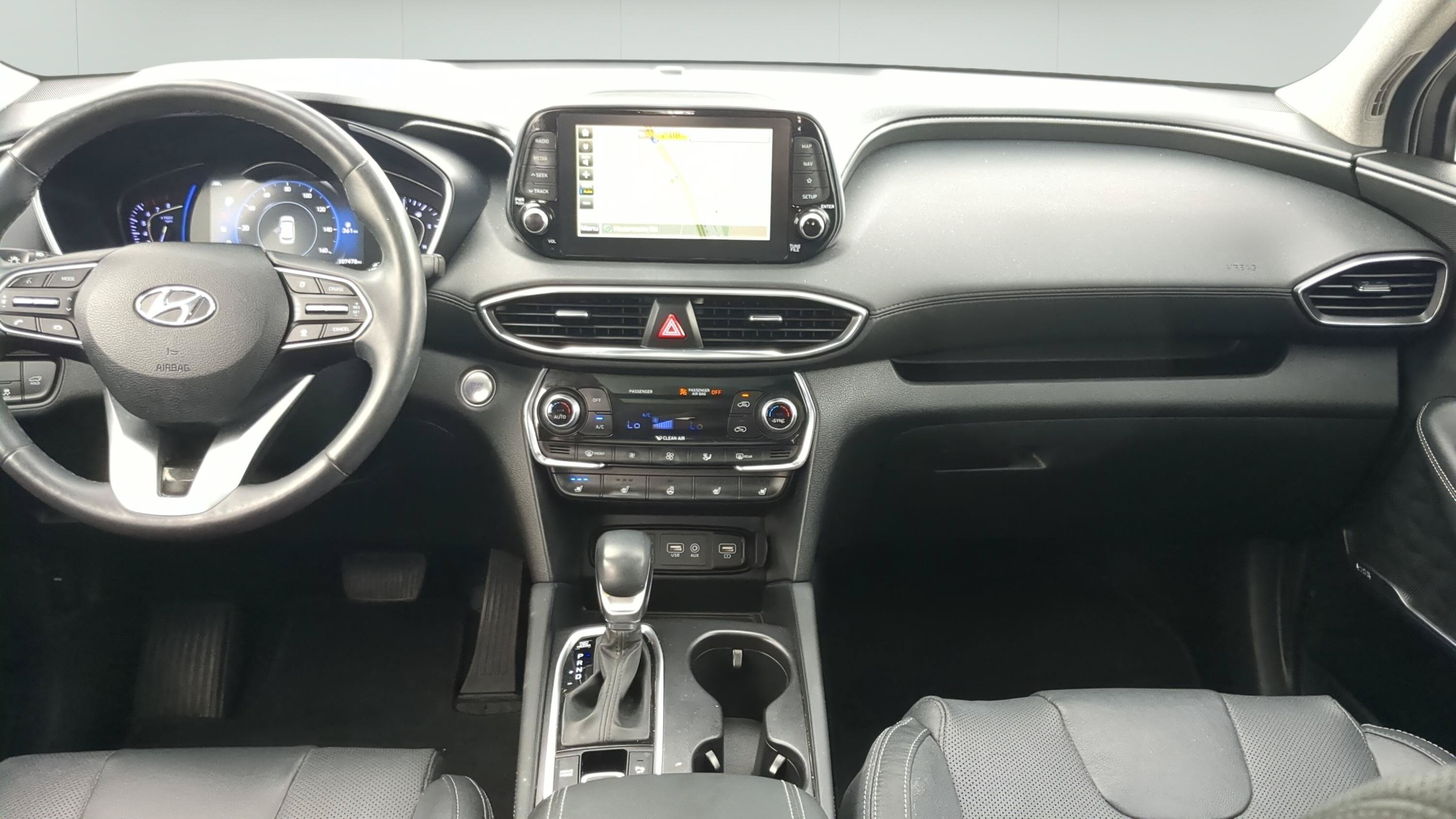 Used 2019 Hyundai Santa Fe FWD image 19