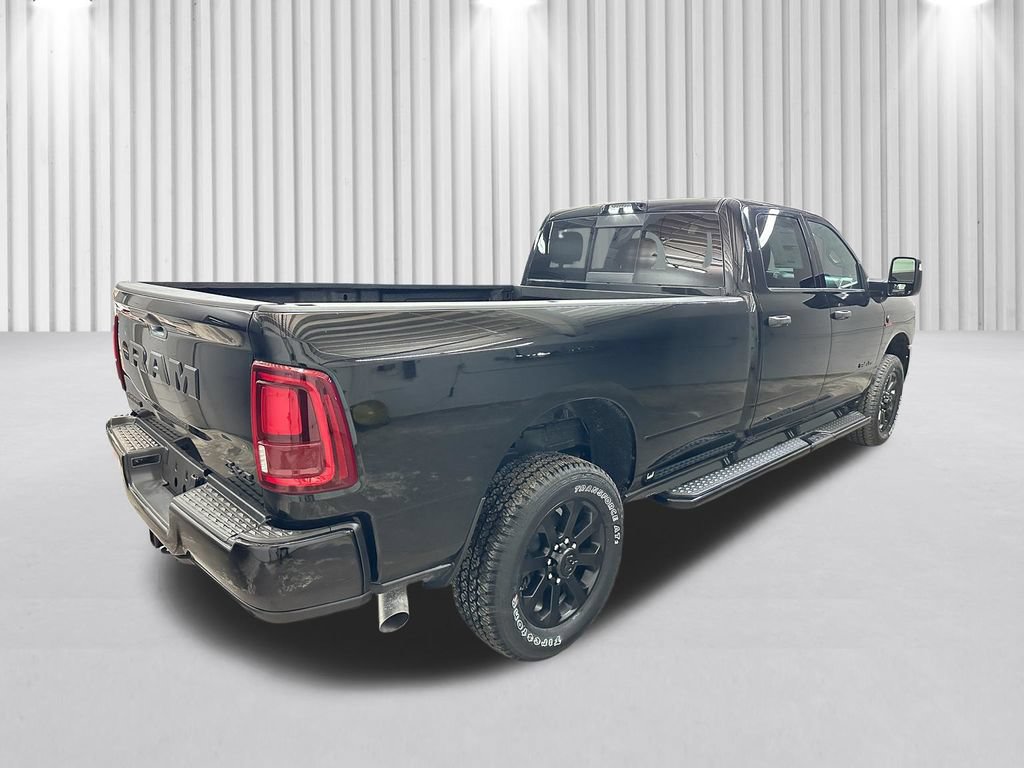 New 2026 RAM 2500 Big Horn AWD/4WD image 5