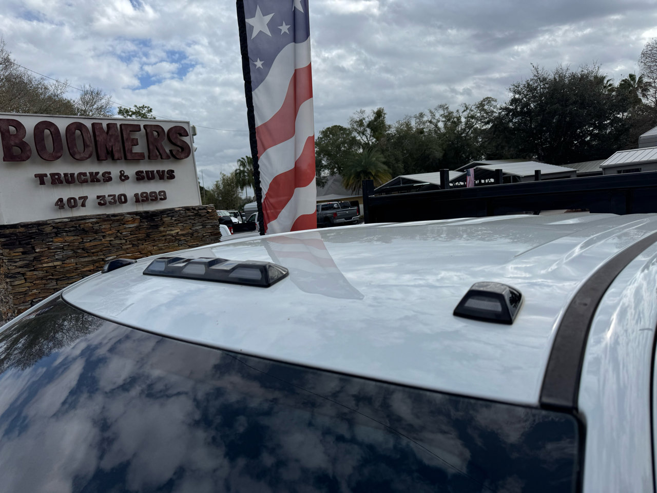 Used 2021 GMC Sierra 3500 2WD Crew Cab w/ Convenience Package image 5