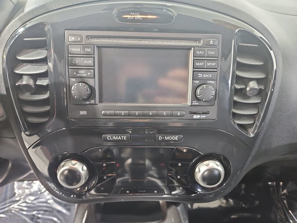 Used 2013 Nissan Juke SL w/ Chrome Pkg AWD/4WD image 19