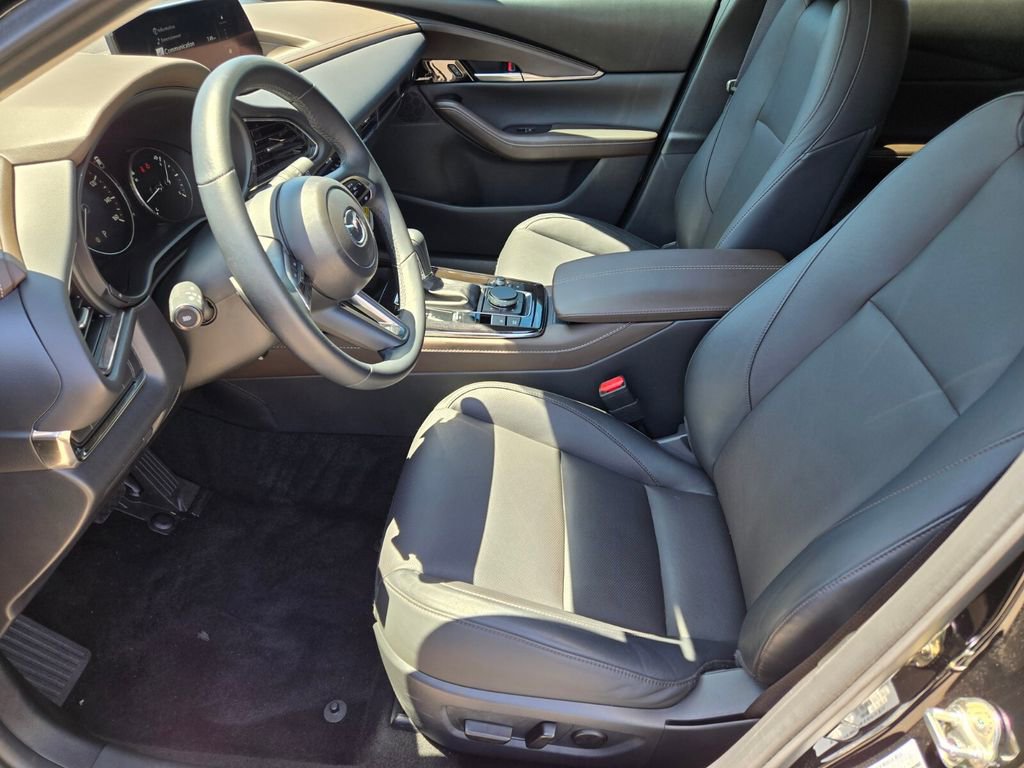 Used 2025 MAZDA CX-30 AWD 2.5 S w/ Premium Package image 13