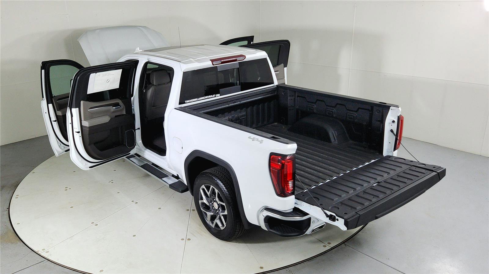 New 2026 GMC Sierra 1500 SLT w/ SLT Premium Plus Package image 26