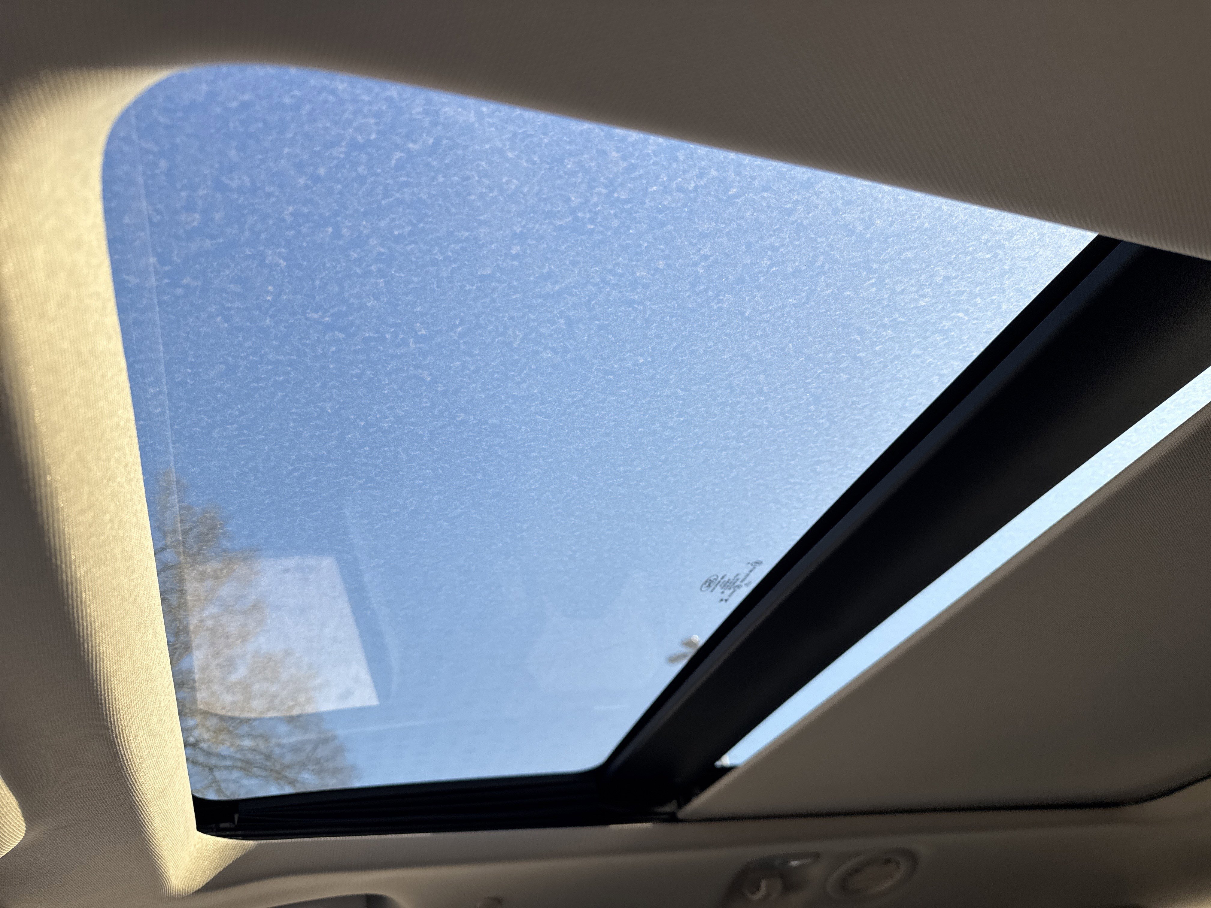 Used 2023 Ford Explorer Limited w/ Hybrid Equipment Group 310A image 25