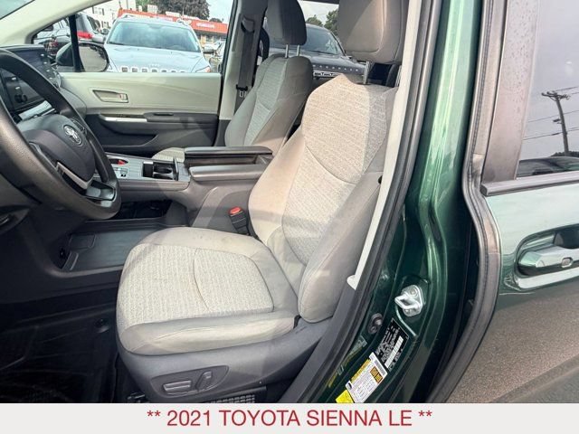 Used 2021 Toyota Sienna LE FWD image 12