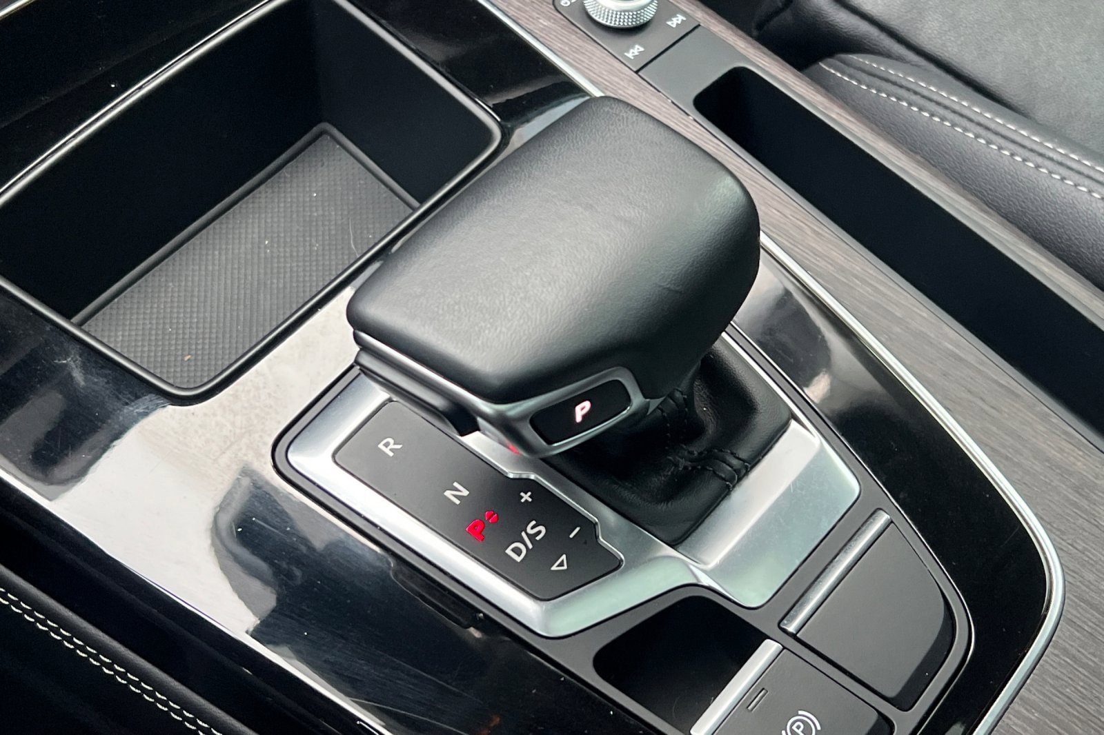 Used 2024 Audi Q5 2.0T Premium Plus image 19