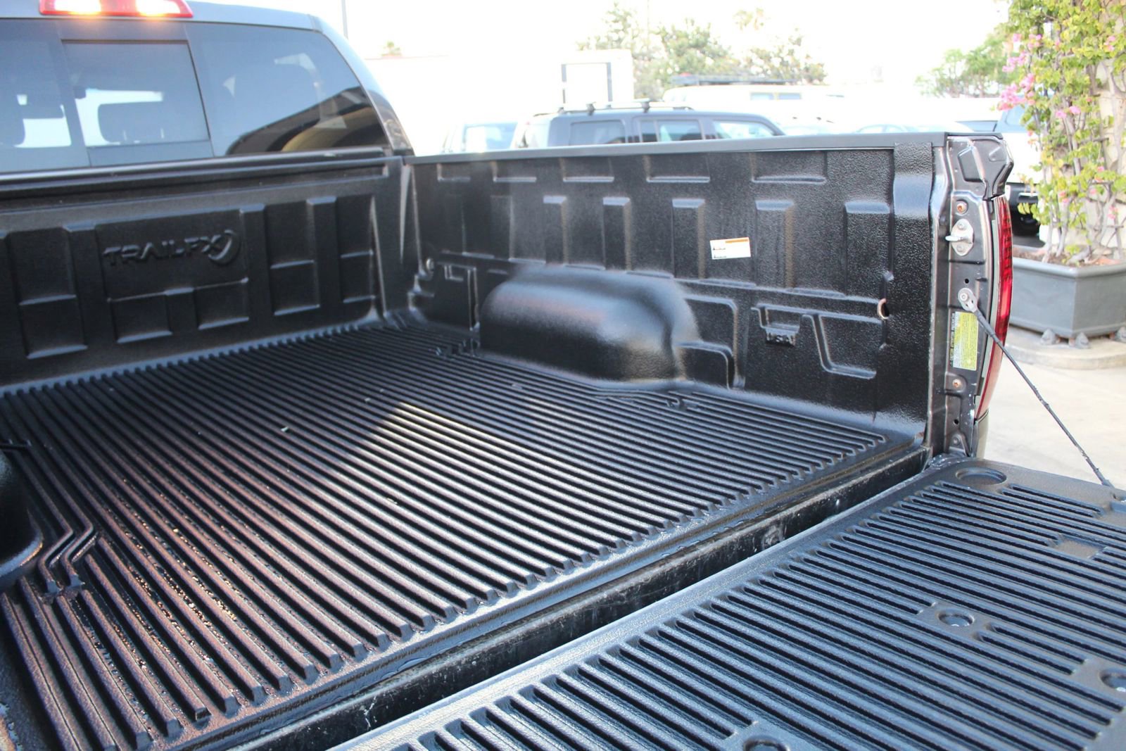 Used 2018 Toyota Tundra SR5 RWD image 25