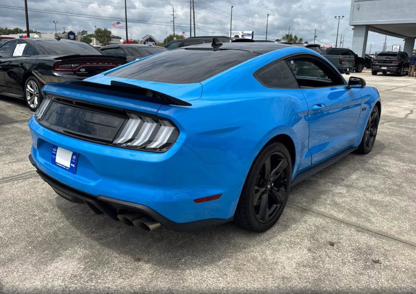 Used 2022 Ford Mustang GT Premium w/ Equipment Group 401A RWD image 5