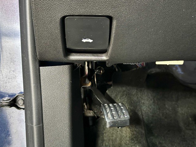 Used 2017 GMC Terrain SLE w/ LPO, Protection Package image 36