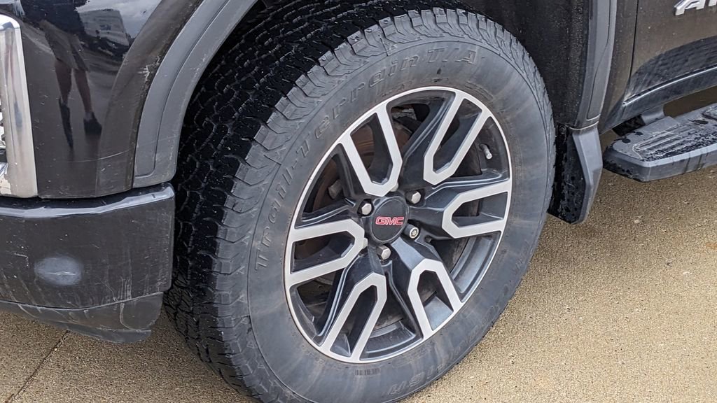 Used 2020 GMC Sierra 1500 AT4 w/ AT4 Premium Package image 10