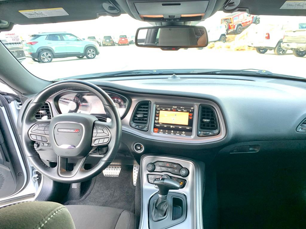 Used 2023 Dodge Challenger R/T w/ Blacktop Package image 43