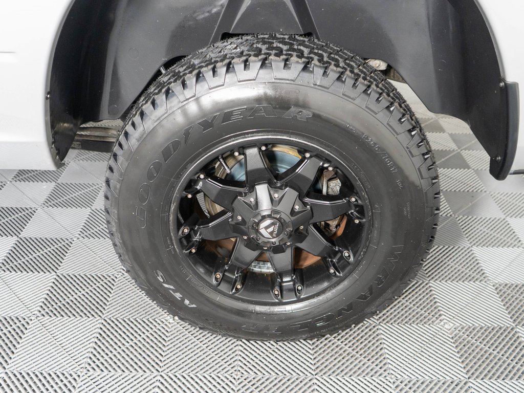 Used 2017 RAM 1500 Classic SLT image 25