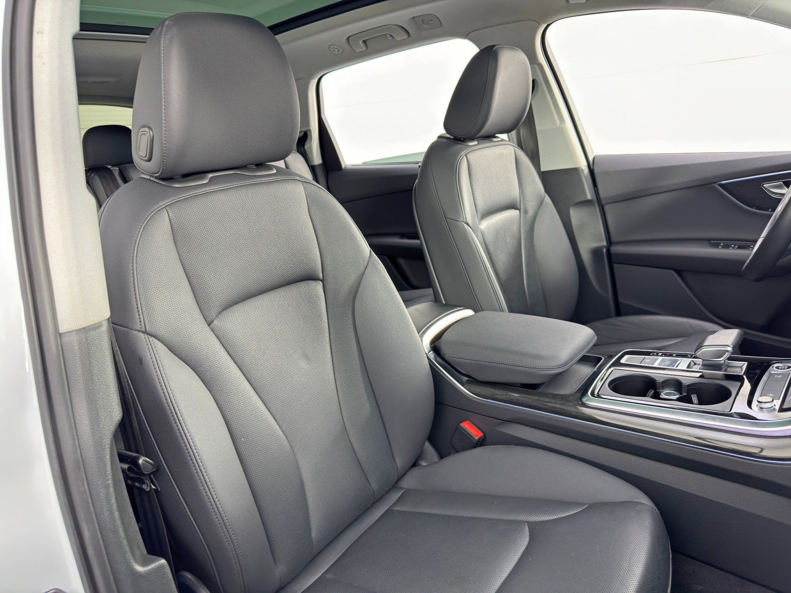 Used 2022 Audi Q7 Premium Plus image 35