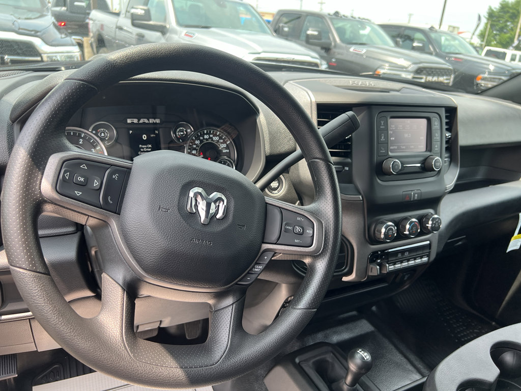 New 2024 RAM 3500 Tradesman w/ Chrome Appearance Group image 12