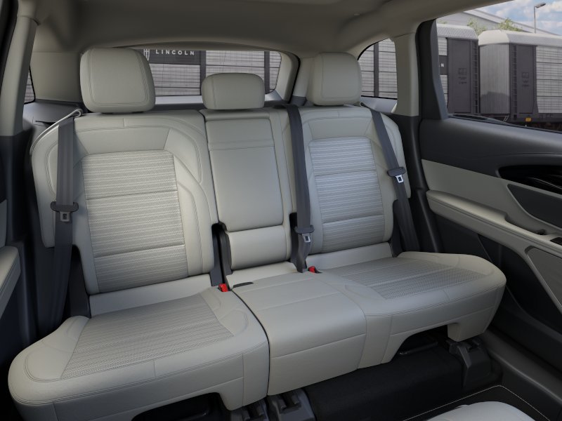 New 2026 Lincoln Nautilus Reserve AWD/4WD image 11