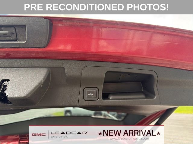 Used 2023 GMC Acadia AT4 w/ Preferred Package AWD/4WD image 20
