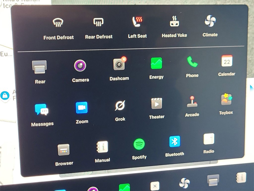 Used 2022 Tesla Model X image 27