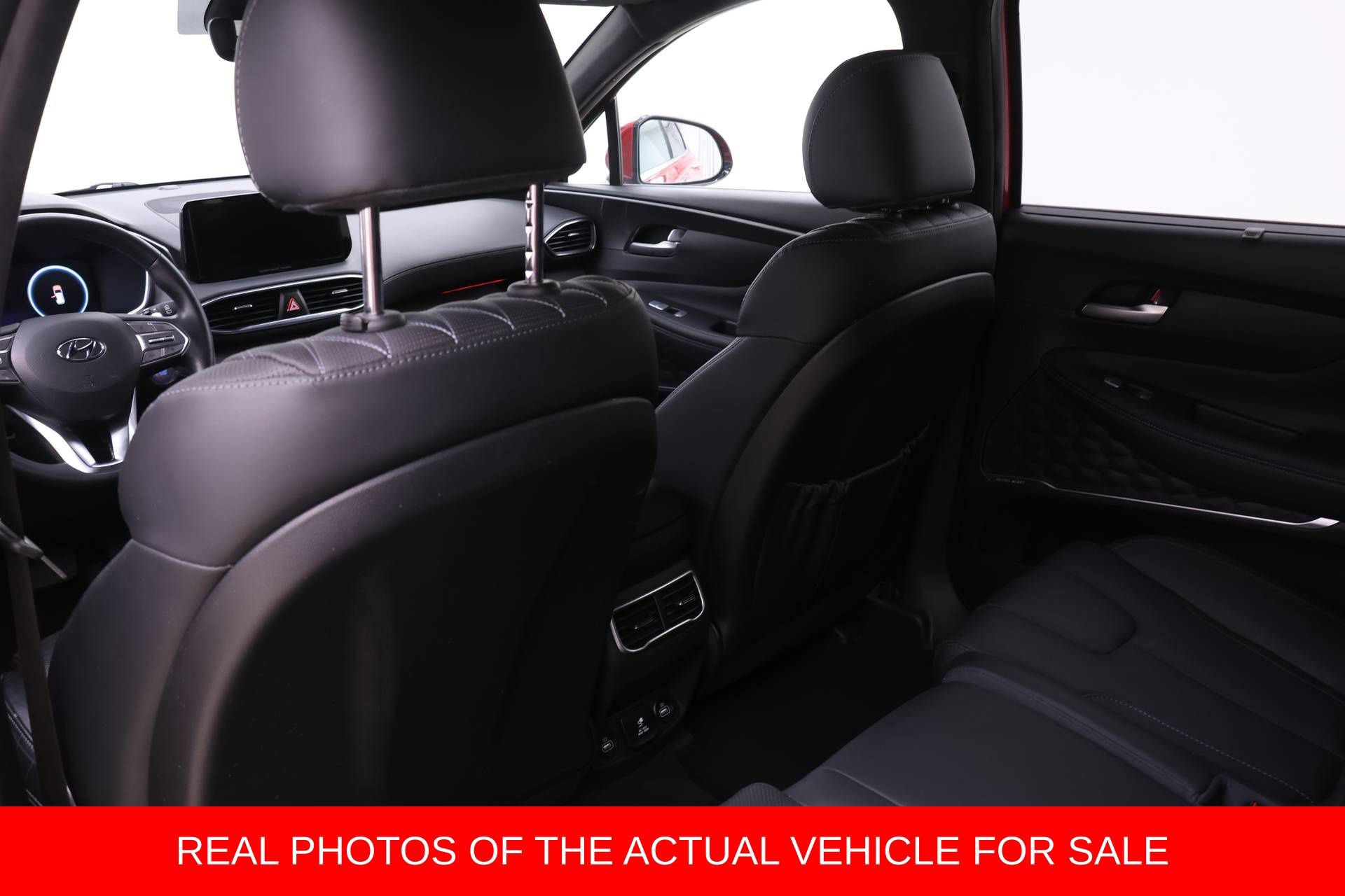 Used 2023 Hyundai Santa Fe Calligraphy image 13